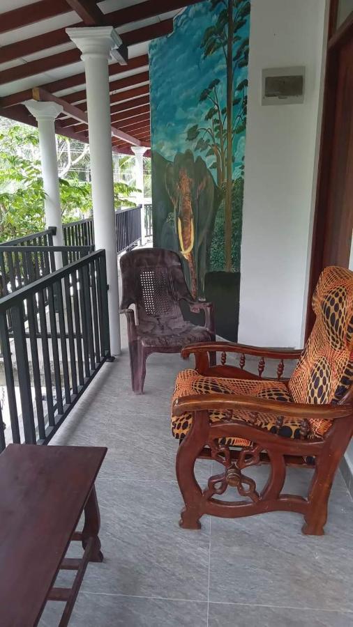 Monara Backpacker Inn Unawatuna Exteriér fotografie