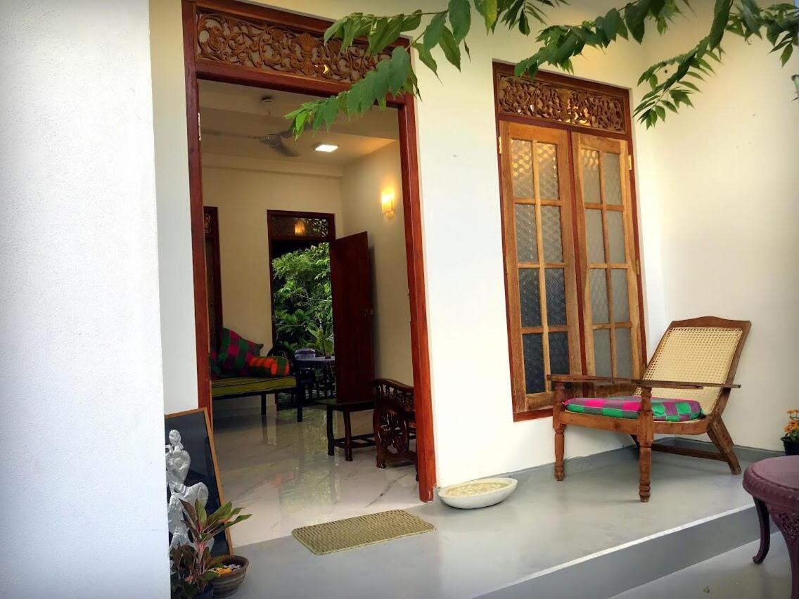 Monara Backpacker Inn Unawatuna Exteriér fotografie